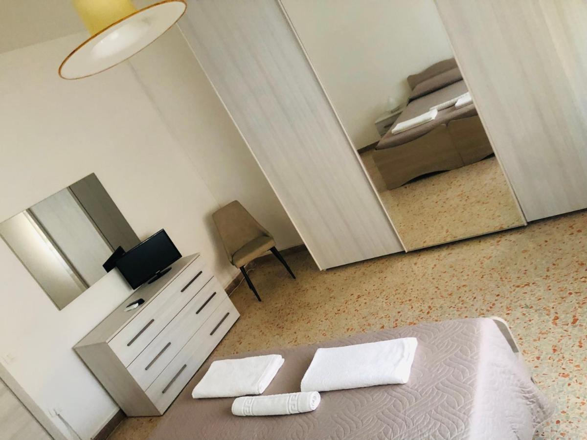 B&B Dell'Amicizia Fano Buitenkant foto